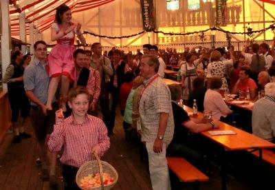 m_Erstes_Garser_Volksfestmadl_2.JPG